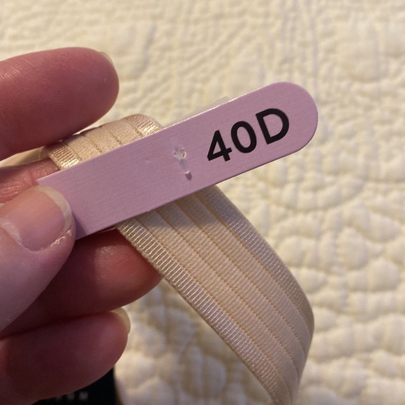 Bali One Smooth U Smoothing & Concealing Underwire Bra 40D DF3W11 - Picture 8 of 10